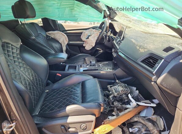 WA1A4AFYXJ2009767 2018 AUDI SQ5 Gray Вид салону спереду