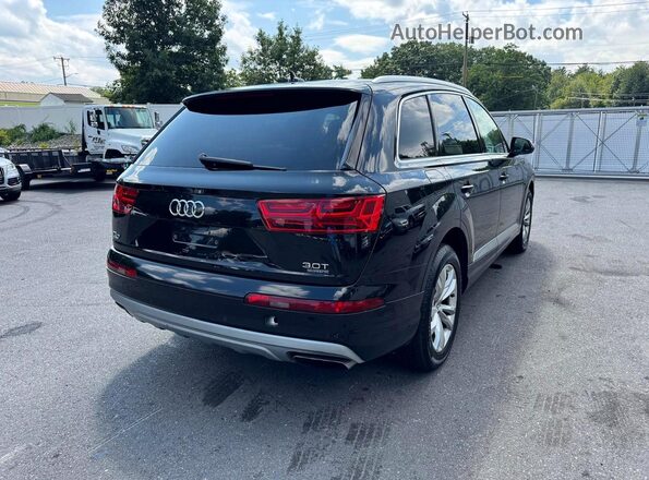 WA1AAAF70HD019576 2017 AUDI Q7 Черный Вид спереди