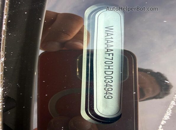 WA1AAAF70HD034949 2017 AUDI Q7 White 