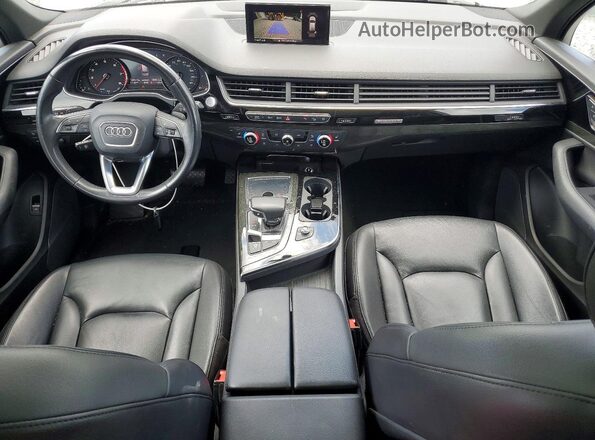 WA1AAAF7XJD006808 2018 AUDI Q7 White Առջևի վահանակի տեսք