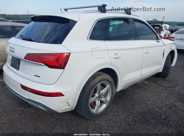 WA1AAAFY0M2113360 2021 AUDI Q5 White Задня права чверть
