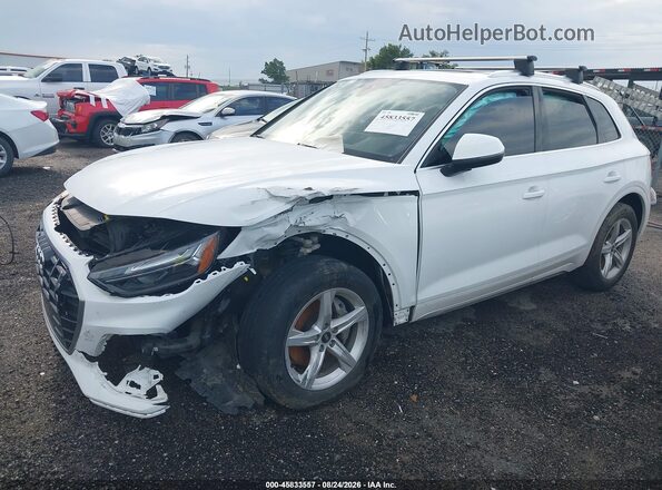 WA1AAAFY0M2113360 2021 AUDI Q5 White Вид спереду