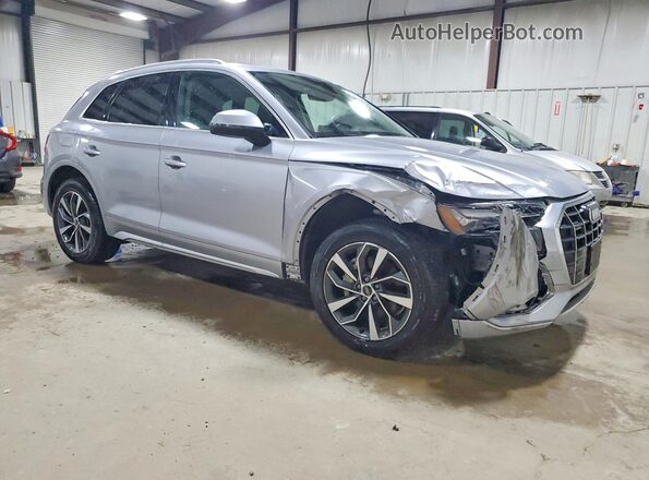 WA1AAAFY4M2110915 2021 AUDI Q5 Серебряный Передняя правая четверть