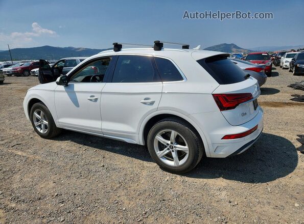 WA1AAAFY4M2133868 2021 AUDI Q5 White Rear left