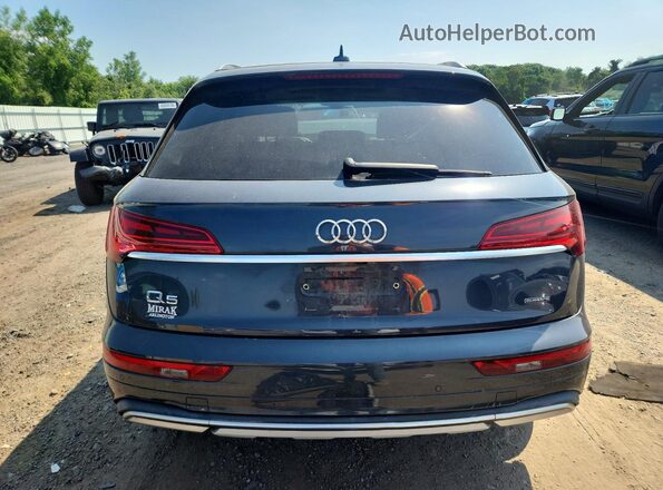 WA1AAAFY5M2011391 2021 AUDI Q5 Gray Հետևի տեսք
