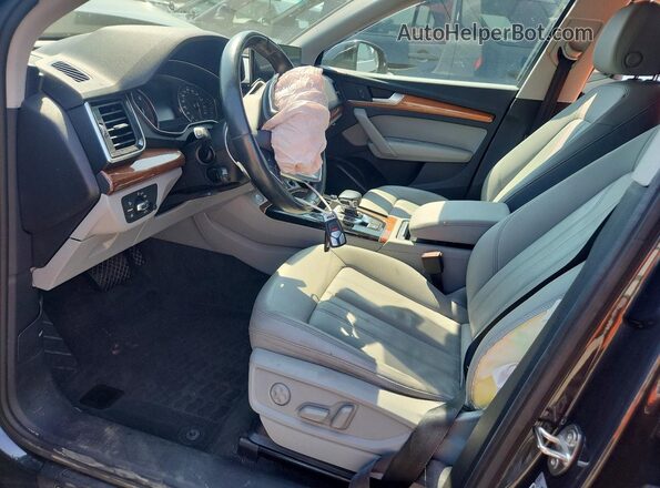 WA1AAAFY5M2011391 2021 AUDI Q5 Gray Սալոնի դիմացի տեսք