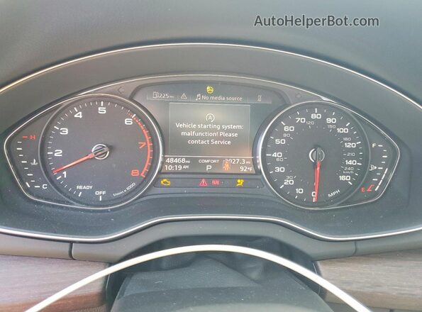 WA1AAAFY6M2028068 2021 AUDI Q5 White Սարքավորումների վահանակի տեսք