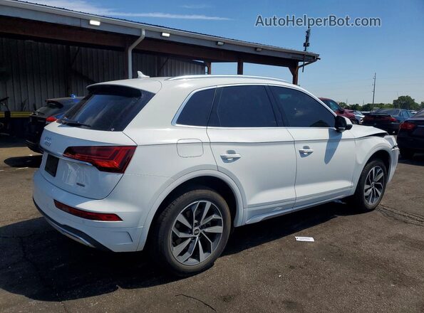 WA1AAAFY6M2028068 2021 AUDI Q5 White Հետևի աջ