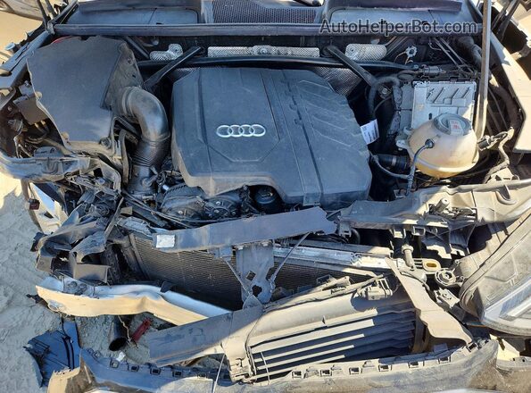 WA1AAAFY7M2010453 2021 AUDI Q5 Black Widok komory silnika