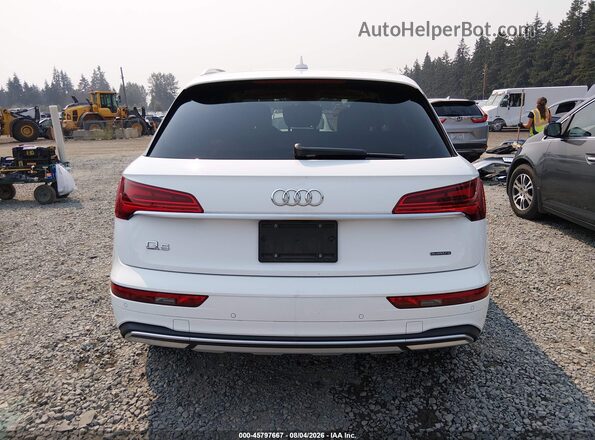 WA1AAAFY7M2024482 2021 AUDI Q5 White 