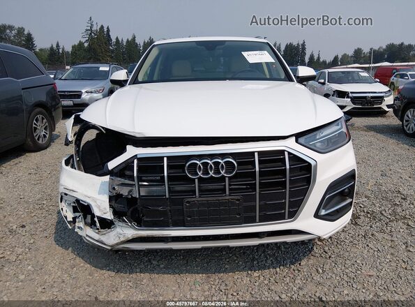 WA1AAAFY7M2024482 2021 AUDI Q5 White Սալոնի հետևի տեսք