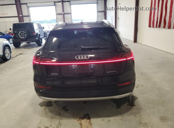 WA1AAAGE9MB027467 2021 AUDI E-TRON Black Հետևի տեսք