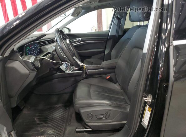 WA1AAAGE9MB027467 2021 AUDI E-TRON Black Սալոնի դիմացի տեսք