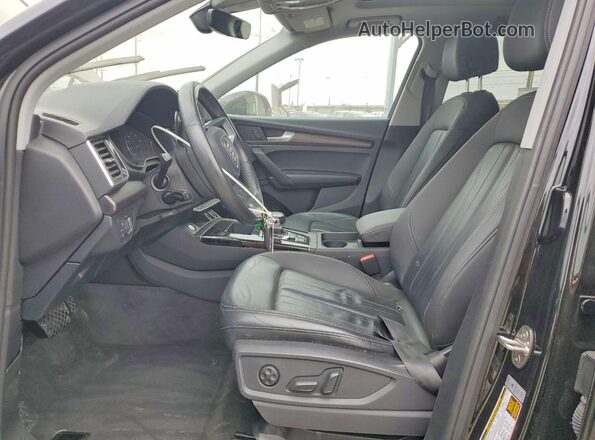 WA1ABAFY6P2115793 2023 AUDI Q5 Black Вид салону спереду