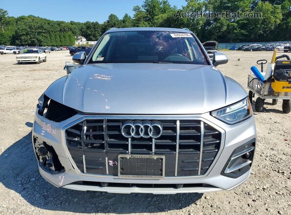 WA1ABAFY7P2048217 2023 AUDI Q5 Silver Widok z przodu