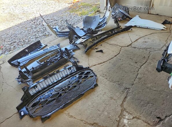 WA1ABCFJ5T1027008 2026 AUDI Q3 Белый Вид наклейки с VIN-кодом