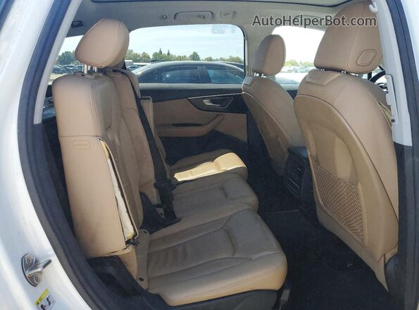 WA1ACBF76PD014526 2023 AUDI Q7 Белый Вид задних сидений