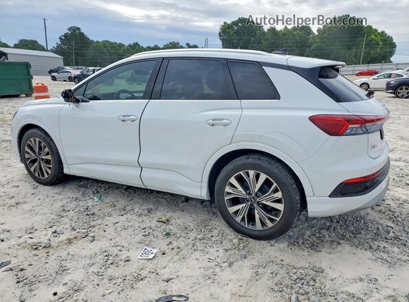 WA1ACBFZ1PP032917 2023 AUDI Q4 White Trasero izquierdo