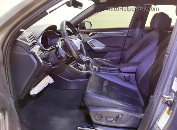 WA1AECF30K1076463 2019 AUDI Q3 Gray Սալոնի դիմացի տեսք