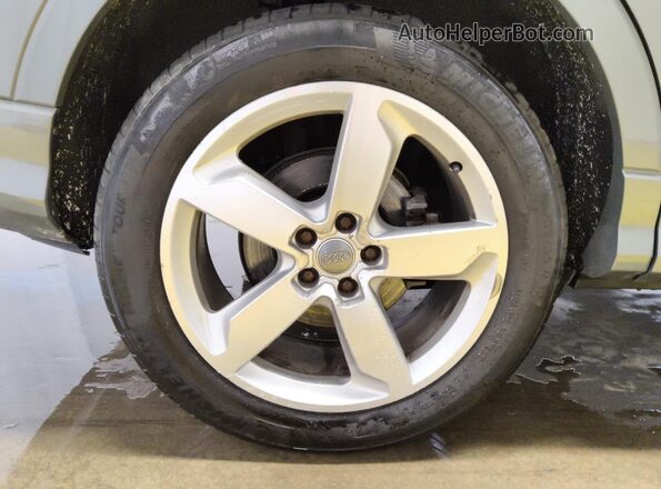 WA1AECF30K1076463 2019 AUDI Q3 Gray 