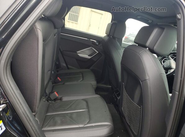 WA1AECF38L1007926 2020 AUDI Q3 Black უკანა სალონის ხედი
