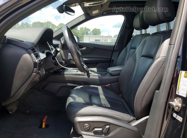 WA1AHAF72HD044085 2017 AUDI Q7 Blue Vista interior delantera