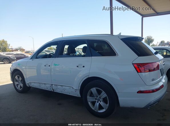 WA1AHAF78JD040418 2018 AUDI Q7 White Widok wnętrza 360 stopni
