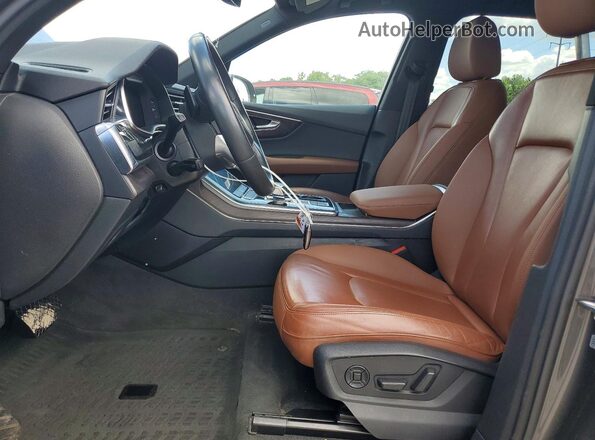 WA1AJAF70MD023086 2021 AUDI Q7 Gray Widok wnętrza z przodu