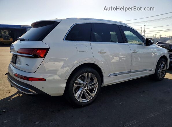 WA1AJAF73MD038813 2021 AUDI Q7 White Rear right