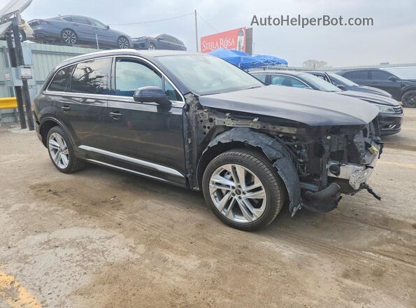 WA1AJAF7XMD023483 2021 AUDI Q7 Black Front right
