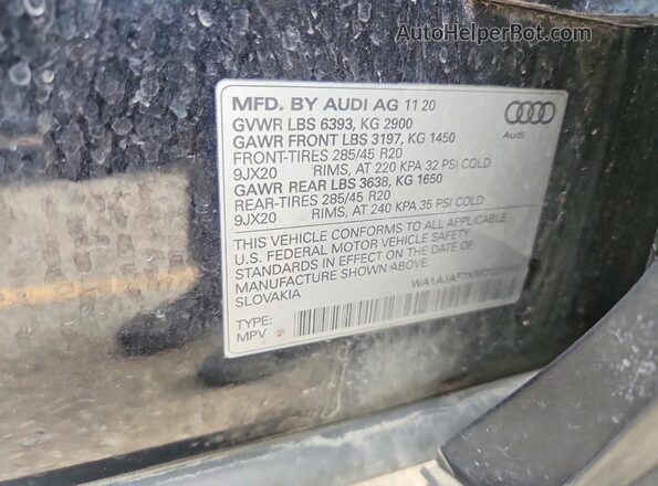 WA1AJAF7XMD023483 2021 AUDI Q7 Black Engine compartment view