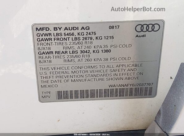 WA1ANAFY0J2037767 2018 AUDI Q5 White Vista del compartimento del motor