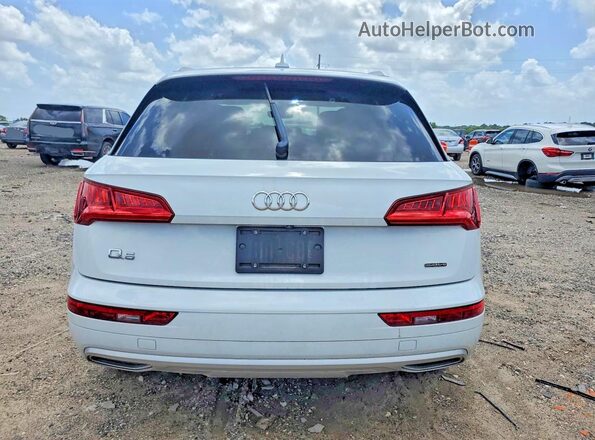 WA1ANAFY0K2045580 2019 AUDI Q5 White უკანა ხედი