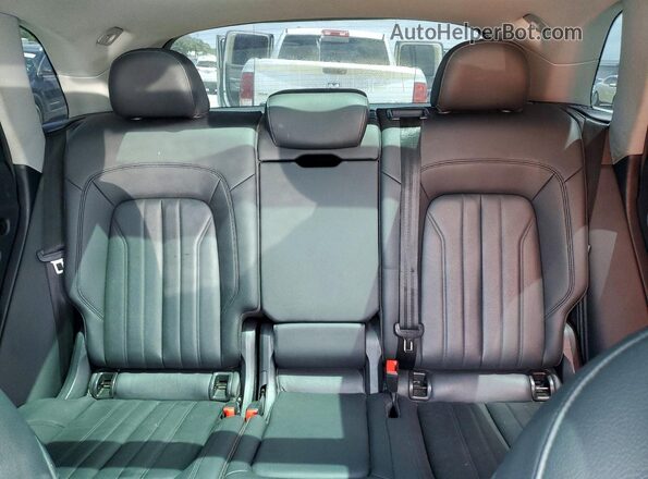 WA1ANAFY2L2019385 2020 AUDI Q5 Gray Հետևի նստատեղերի տեսք