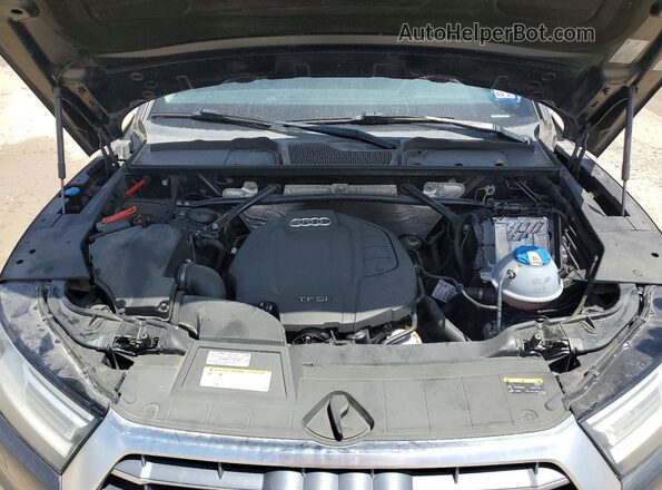 WA1ANAFY2L2019385 2020 AUDI Q5 Gray Շարժիչի բաժամունքի տեսք