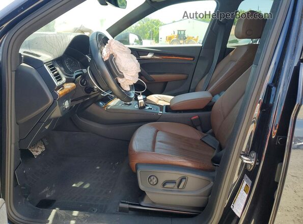 WA1ANAFY2L2064259 2020 AUDI Q5 Black Front interior view