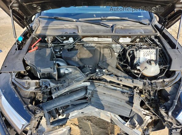WA1ANAFY3J2101820 2018 AUDI Q5 Black Widok komory silnika