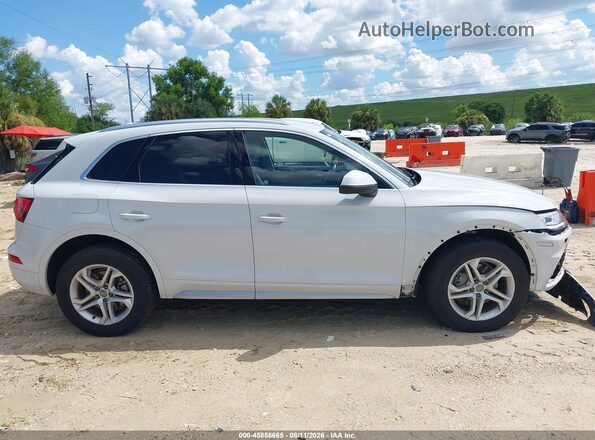 WA1ANAFY3K2054418 2019 AUDI Q5 Белый Панорамный вид салона 360°