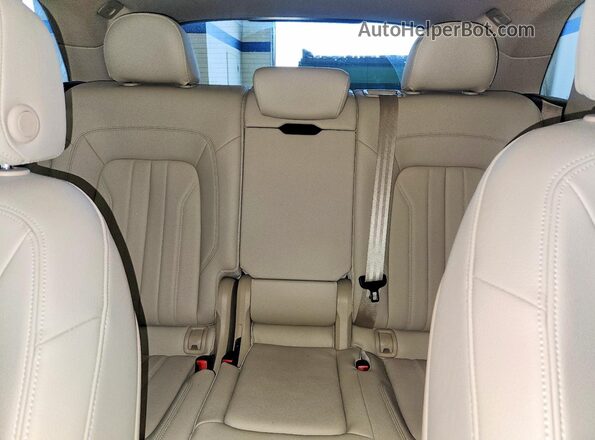 WA1ANAFY4K2136142 2019 AUDI Q5 White Հետևի նստատեղերի տեսք