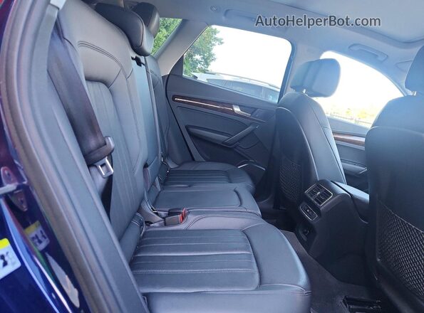 WA1ANAFY8J2005889 2018 AUDI Q5 Blue Սալոնի հետևի տեսք