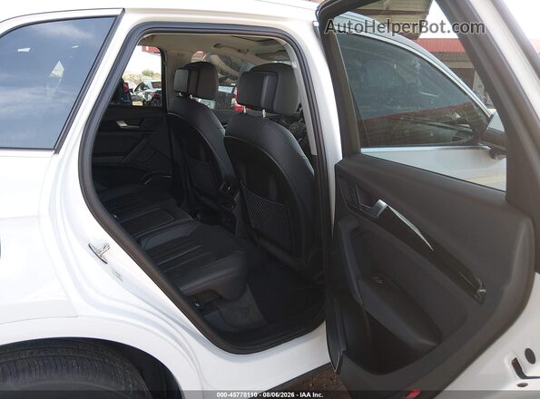 WA1ANAFY8L2045747 2020 AUDI Q5 Белый Вид наклейки с VIN-кодом