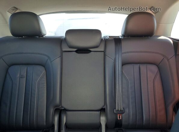 WA1ANAFY9J2017291 2018 AUDI Q5 White უკანა სავარძლების ხედი