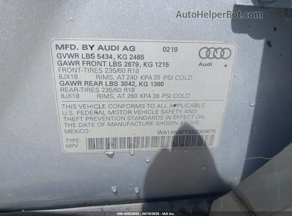WA1ANAFYXK2069675 2019 AUDI Q5 Gray Вид підкапотного простору