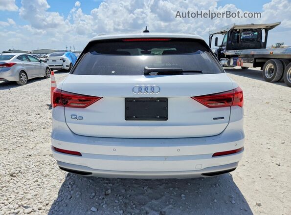 WA1AUCF36N1017442 2022 AUDI Q3 White Вид ззаду