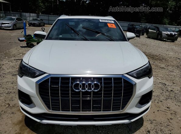 WA1AUCF39M1102130 2021 AUDI Q3 White Widok z przodu