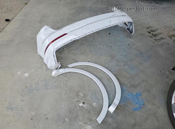 WA1AUCF3XM1065475 2021 AUDI Q3 White VIN კოდის სტიკერის ხედი