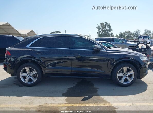 WA1AVAF10KD017558 2019 AUDI Q8 Black Vista interior de 360 grados