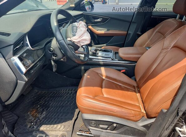 WA1AVAF14KD028725 2019 AUDI Q8 Black Vista interior delantera