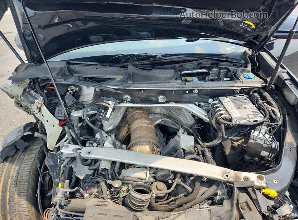 WA1AVAF14KD028725 2019 AUDI Q8 Black Vista del compartimento del motor