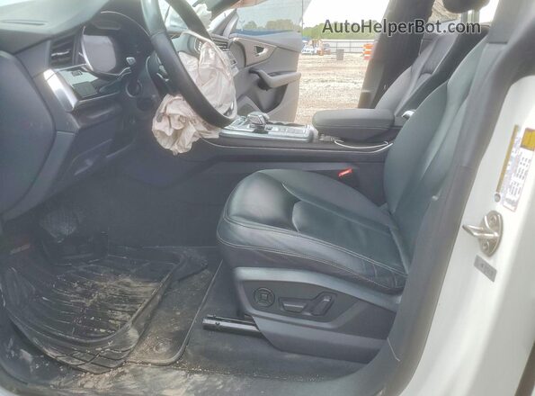 WA1AVAF17MD001375 2021 AUDI Q8 White Widok wnętrza z przodu